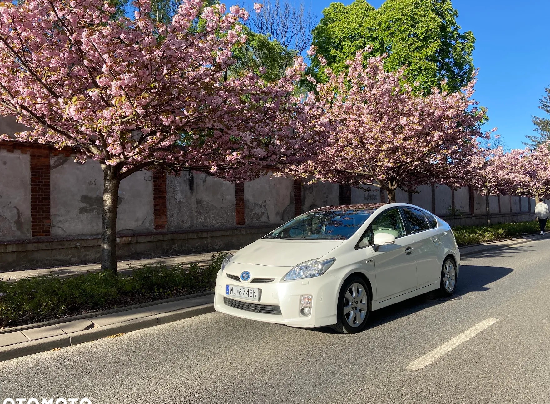 Toyota Prius cena 29999 przebieg: 390000, rok produkcji 2009 z Warszawa małe 92